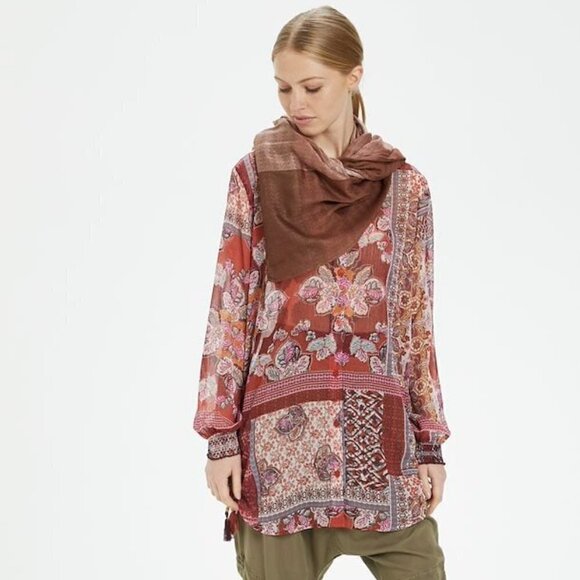 Cream brand Gusta paisley blouse - Picture 3 of 7